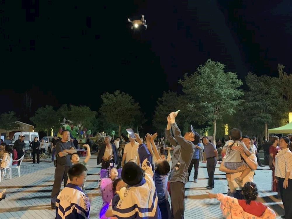 472cee01ad4e463cae387fe845c79013.jpg 472cee01ad4e463cae387fe845c79013.jpg