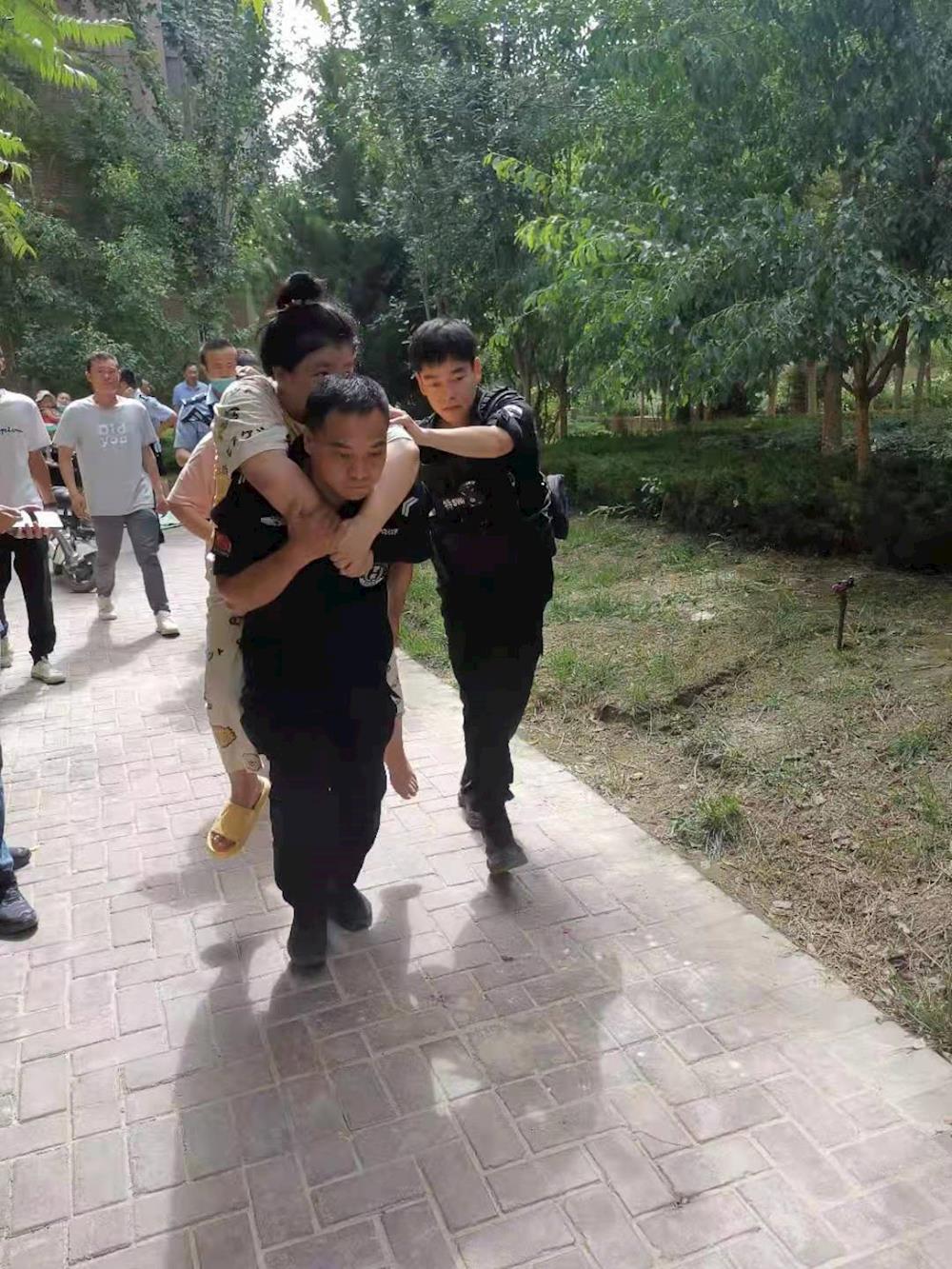 e58e05eb6234411a8c620e3e9ed9fccb.jpg e58e05eb6234411a8c620e3e9ed9fccb.jpg