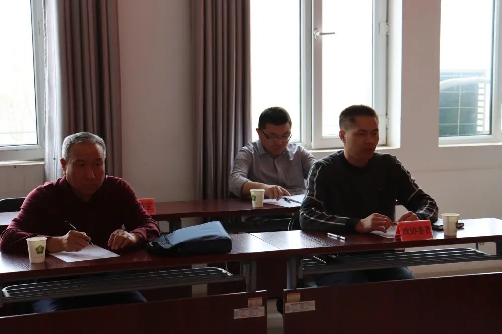 c6dd37a0de094290af5fa8693452e6d0.jpg c6dd37a0de094290af5fa8693452e6d0.jpg