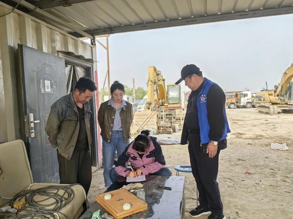 eb01d3c880d24f2cba453fc2921569ff.jpg eb01d3c880d24f2cba453fc2921569ff.jpg