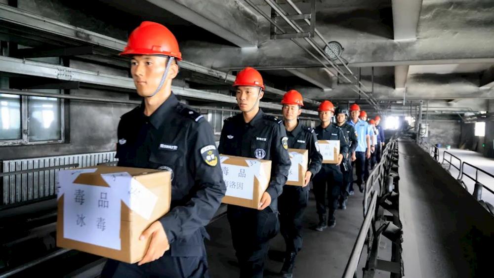 40ccfe3b41b24eb9a59dc1a23183b8a8.jpg 40ccfe3b41b24eb9a59dc1a23183b8a8.jpg