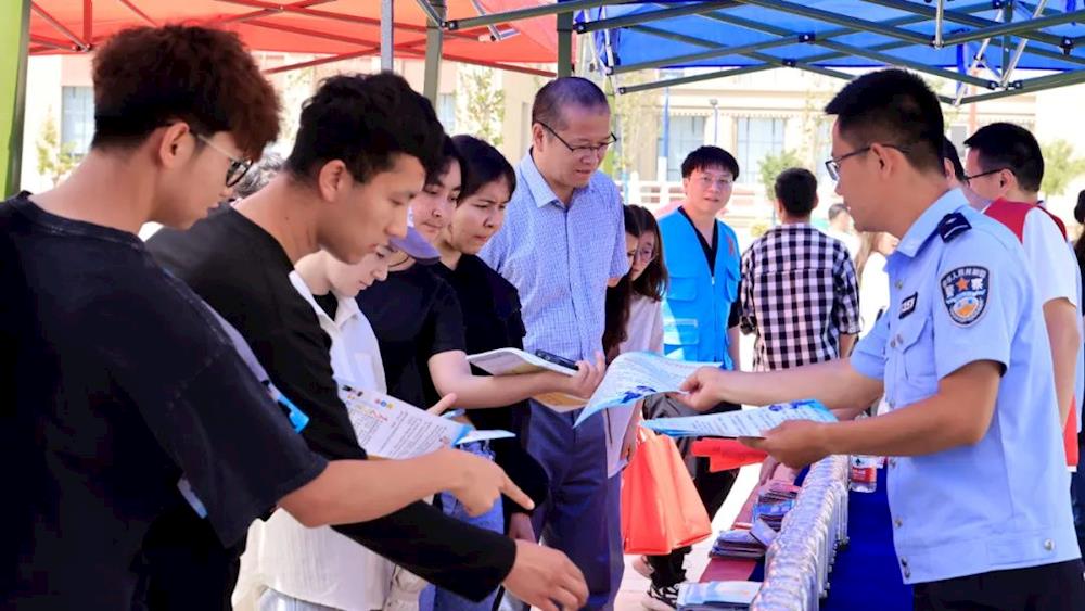 c503dd1fb4e94735838f9c1797327bc3.jpg c503dd1fb4e94735838f9c1797327bc3.jpg