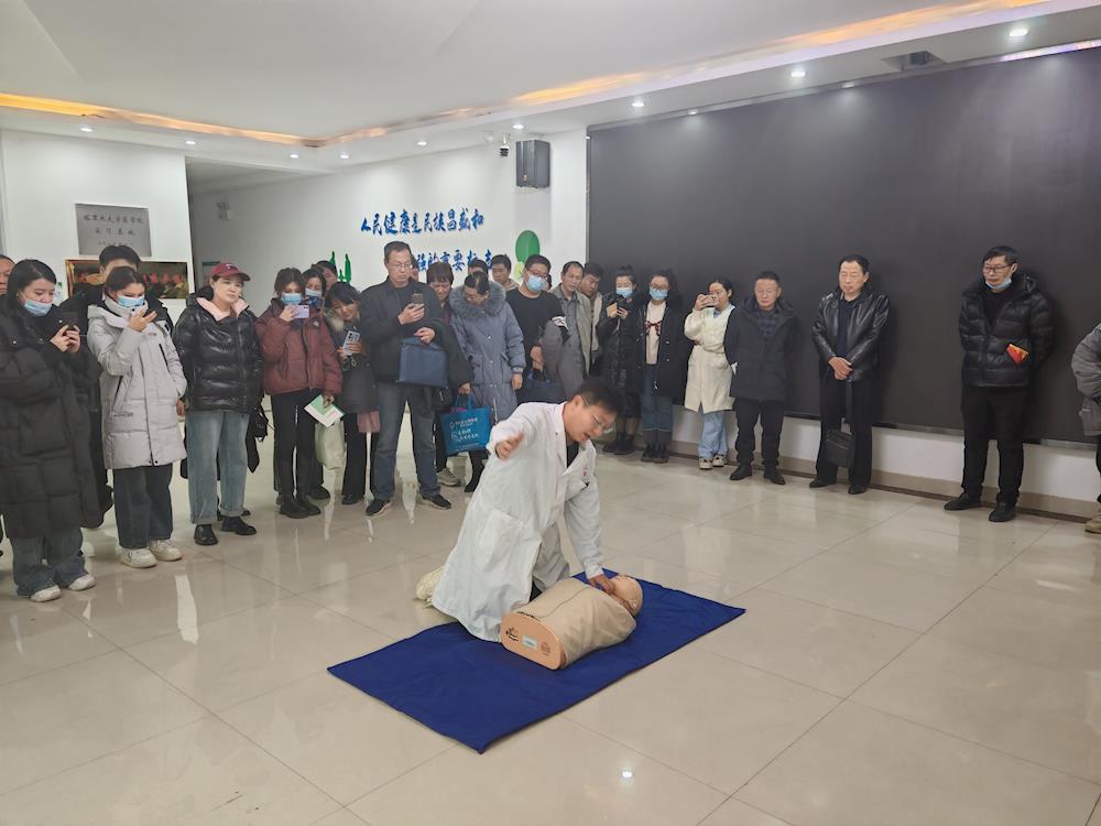 16f63c4c63254f37a378fea78758234b.jpg 16f63c4c63254f37a378fea78758234b.jpg