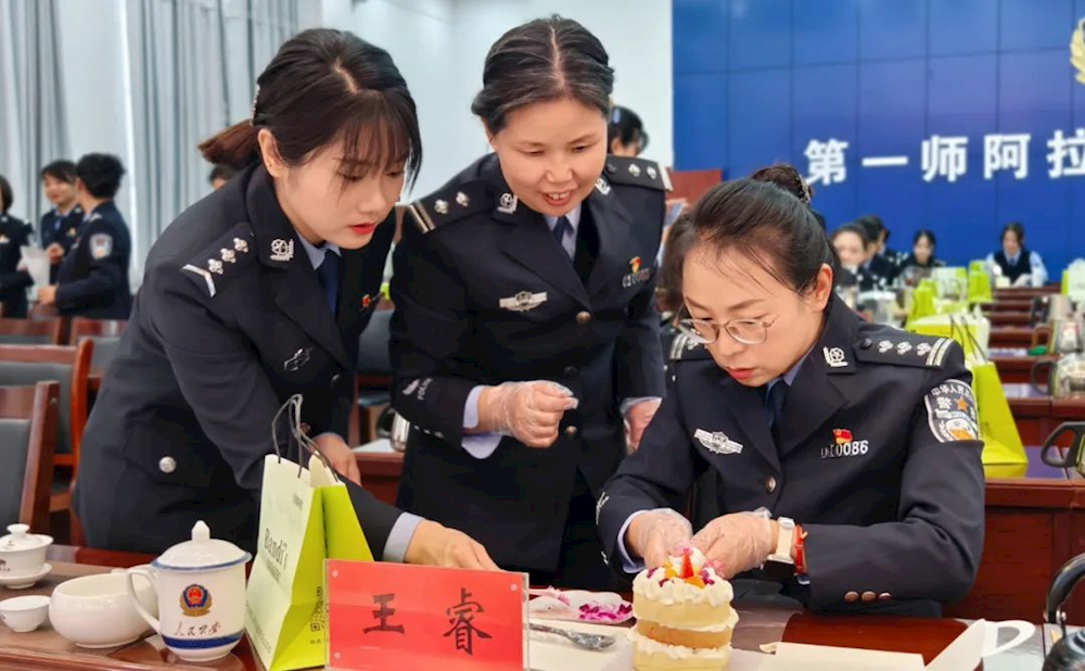 4a09868b220247fb91b5889304df4acd.png 4a09868b220247fb91b5889304df4acd.png