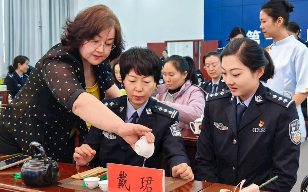 69fe7cca9ff74caabe386919cf75d4e8.png 69fe7cca9ff74caabe386919cf75d4e8.png