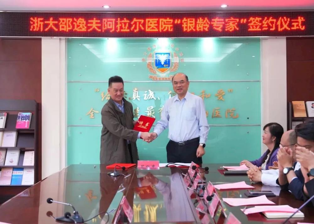 a0d636720c0b40be9f4933f594fca772.jpg a0d636720c0b40be9f4933f594fca772.jpg