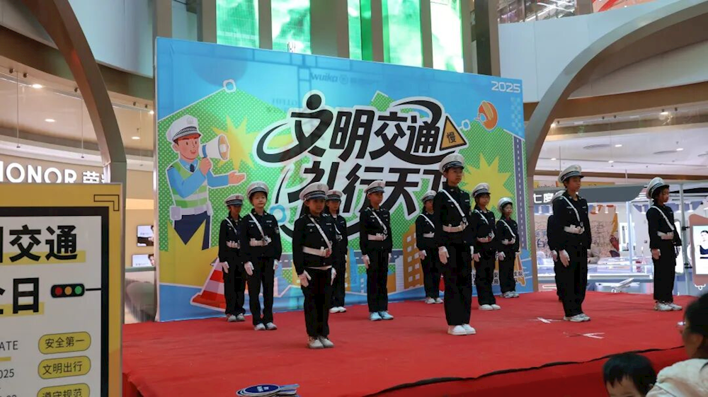 d18540ee621e4d9e8ad54953b5965f23.png d18540ee621e4d9e8ad54953b5965f23.png