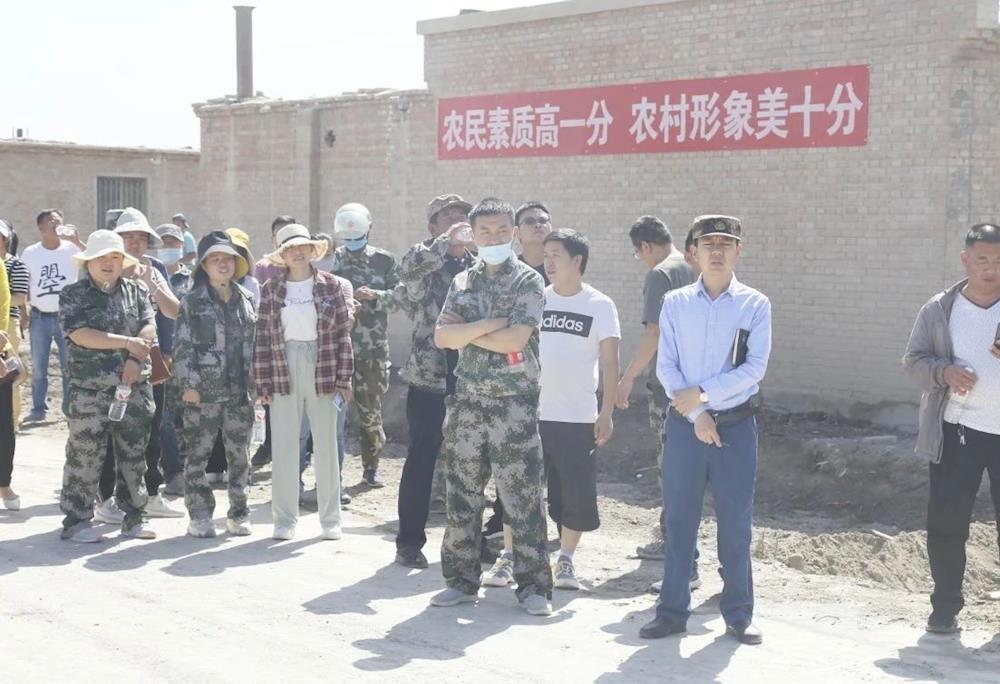 90e05d6029f7480d981b5936c6de235e.jpg 90e05d6029f7480d981b5936c6de235e.jpg