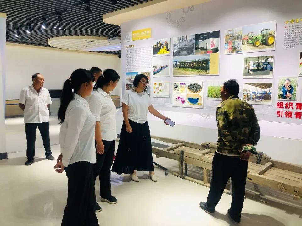 703c7a92e1264cb1935fd56fc1f773dc.jpg 703c7a92e1264cb1935fd56fc1f773dc.jpg