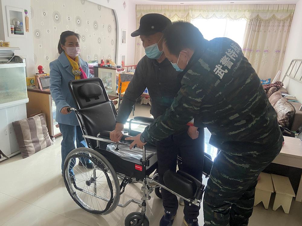 走訪慰問(wèn)殘疾人  真情關(guān)懷暖人心