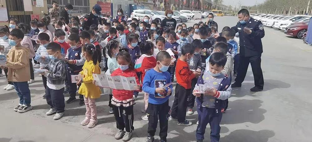 金銀川路街道多舉措開(kāi)展國(guó)家安全日宣傳活動(dòng)