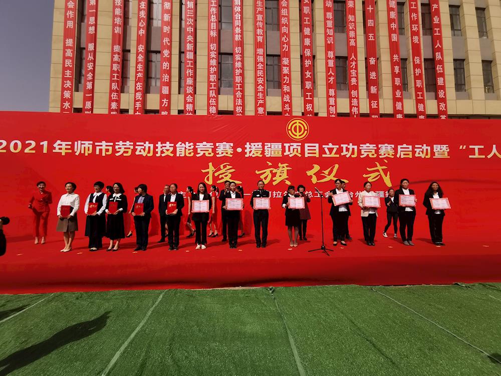 e403a033762d4fbfbfc8124d46f3c30f.jpg e403a033762d4fbfbfc8124d46f3c30f.jpg