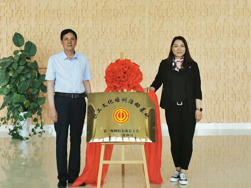 765c1af4d83f459fb783c3b1ef631e16.jpg 765c1af4d83f459fb783c3b1ef631e16.jpg