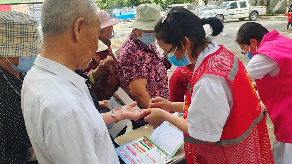 新時代文明實(shí)踐 | 醫(yī)療服務(wù)進(jìn)萬家