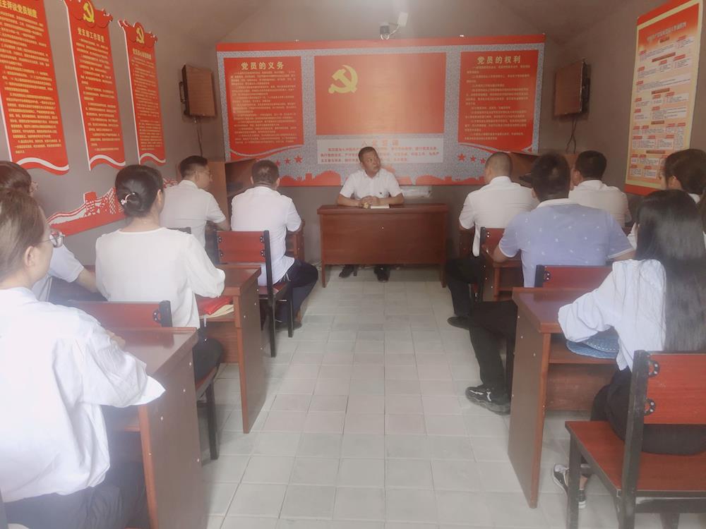 環(huán)衛(wèi)處黨支部組織開展系列活動(dòng)慶祝建黨100周年