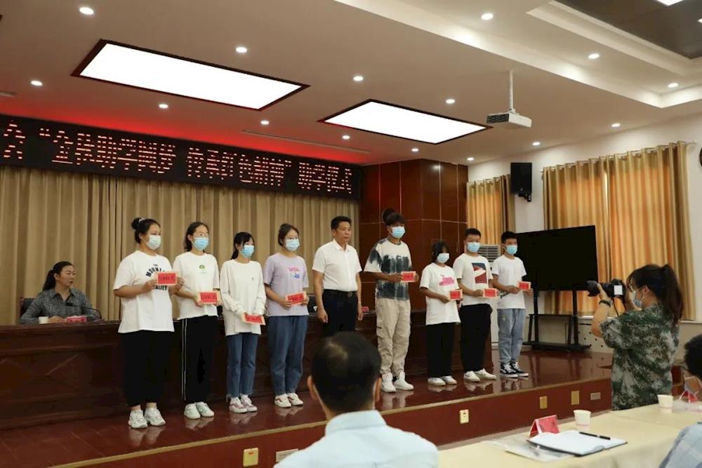 33b7a71e98a342b3a0442e415d1150b0.jpg 33b7a71e98a342b3a0442e415d1150b0.jpg