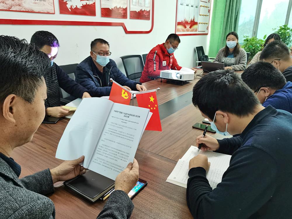 fb3b3d63713d4e65934be1d6aef353ea.jpg fb3b3d63713d4e65934be1d6aef353ea.jpg