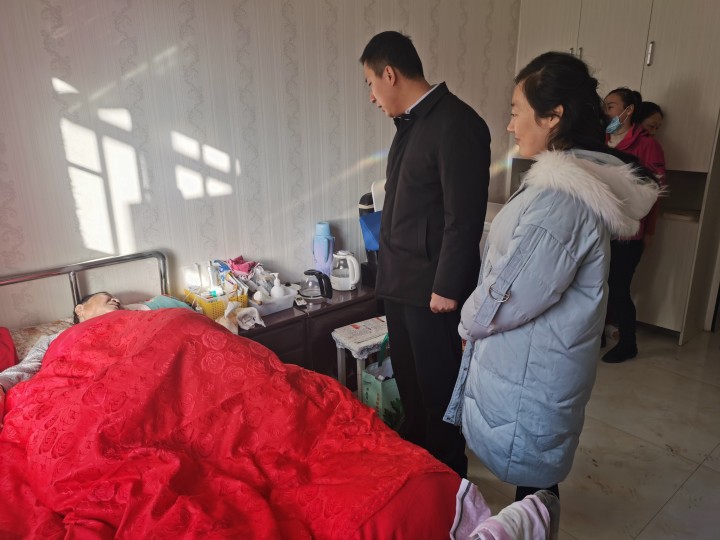 新時代文明實踐 | 迎新春 送溫暖 