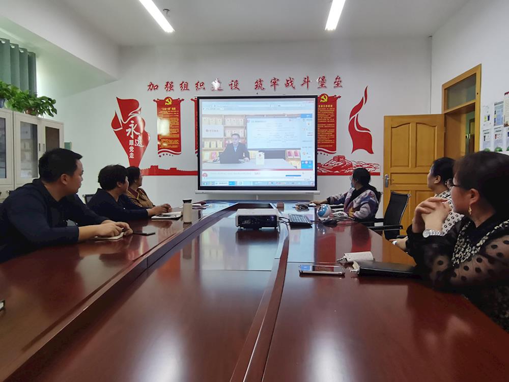 fbd567927d814c40b593bcaf4d6098eb.jpg fbd567927d814c40b593bcaf4d6098eb.jpg