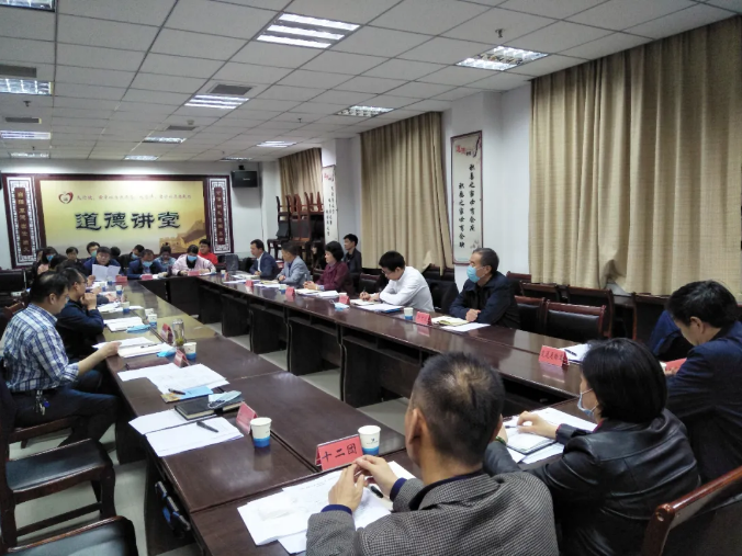 師市創(chuàng)城辦召開 “奮戰(zhàn)30天 闖過第一關(guān)”匯報會