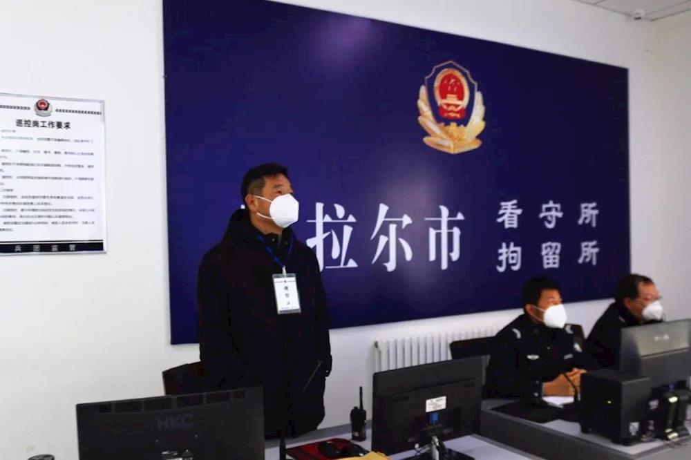 抗擊疫情擔使命 一心向黨踐初心