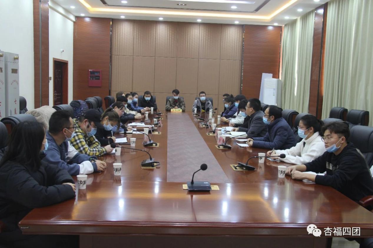 師市人力資源和社會保障局赴四團慰問“三支一扶”大學生