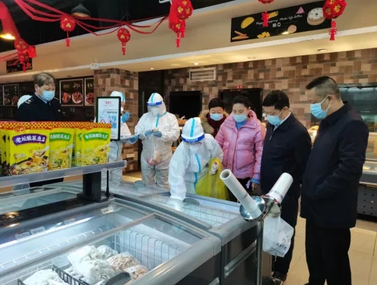 師市環境監測專班督查街道環境監測采樣工作