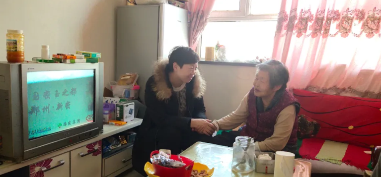 新春慰問老黨員  組織關懷暖人心