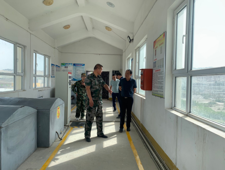 師市水利局對西大橋灌區管理服務站進行安全檢查