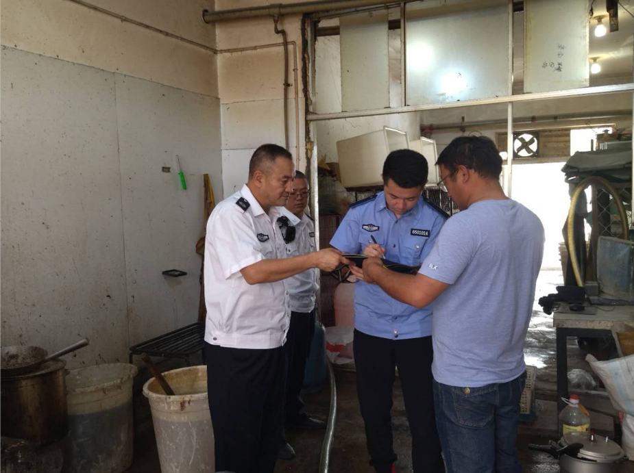 師市水利局開展查處違法取水、違規(guī) 排污專項(xiàng)整治行動(dòng)