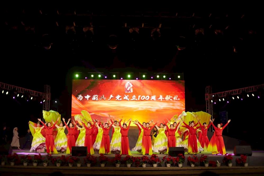 六團(tuán)慶祝建黨100周年文藝匯演精彩紛呈