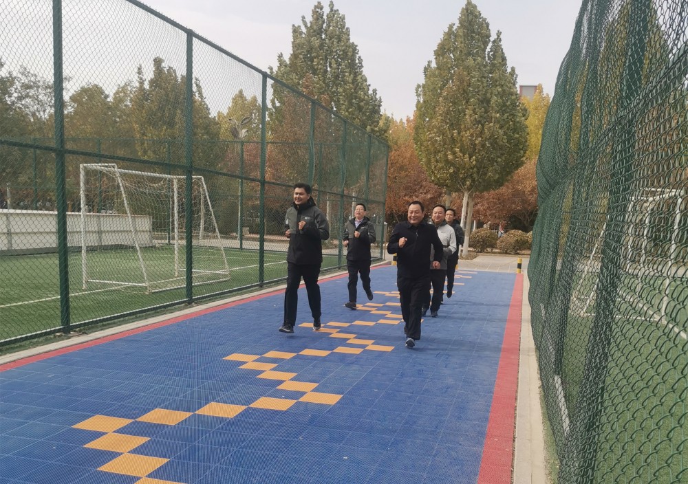 師市科技局、科協(xié)黨支部積極開(kāi)展紅色體育健身運(yùn)動(dòng)