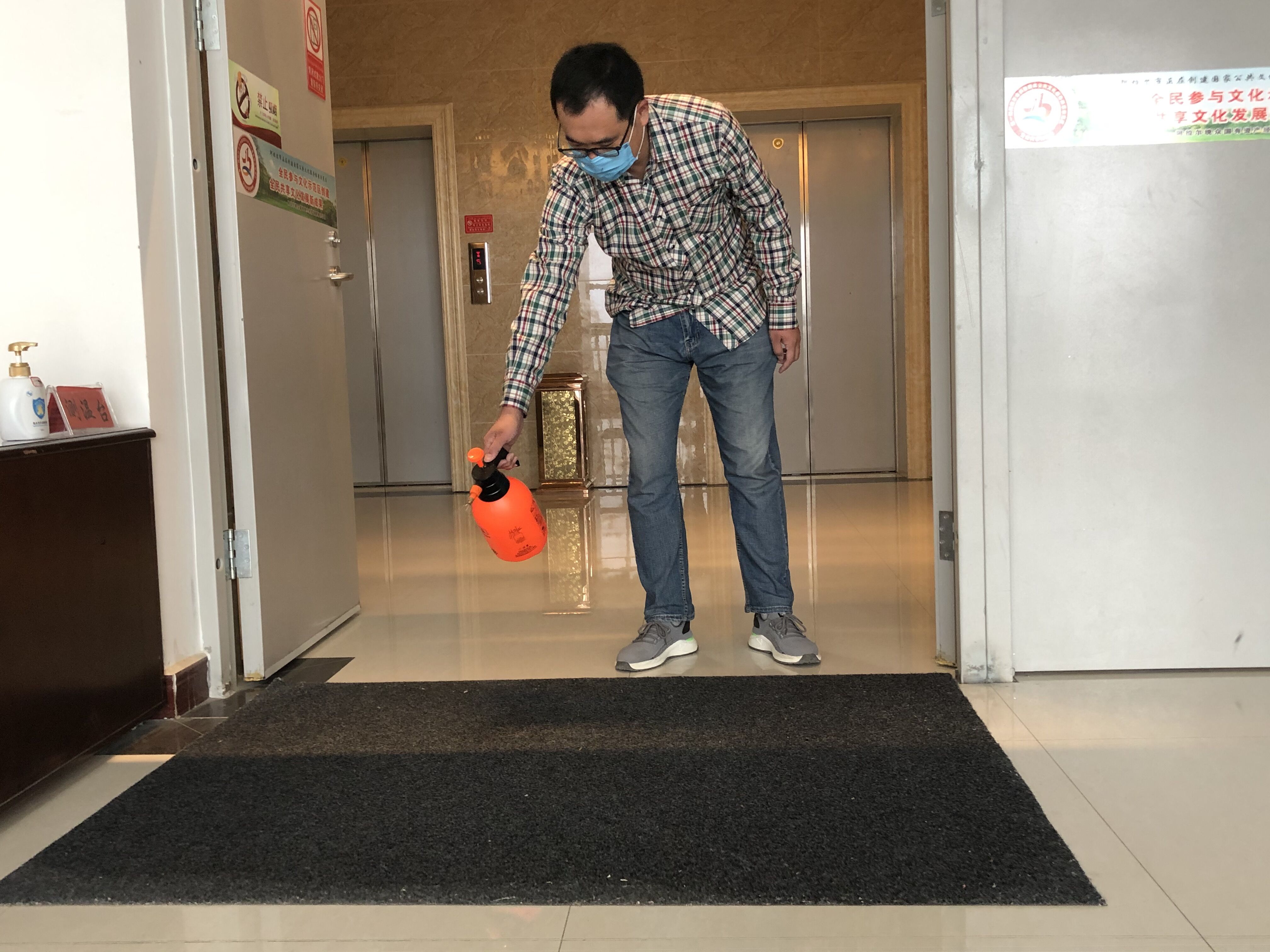 打贏疫情防控阻擊戰，統眾公司堅持在行動   