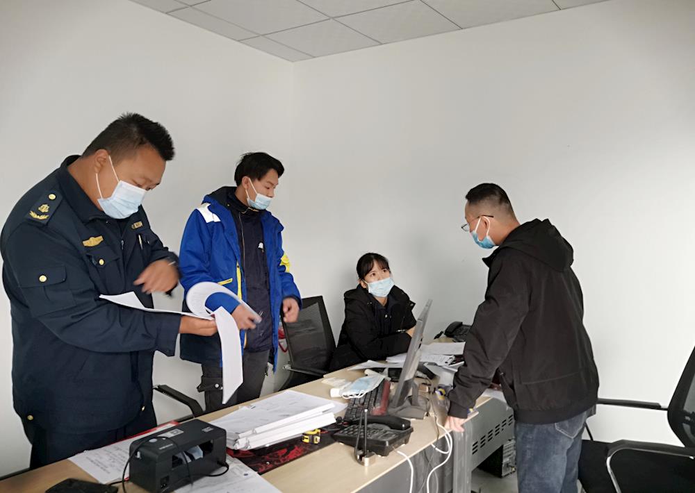 迎賓社區開展物流企業疫情防控專項聯合大檢查 防范物流疫情傳播風險