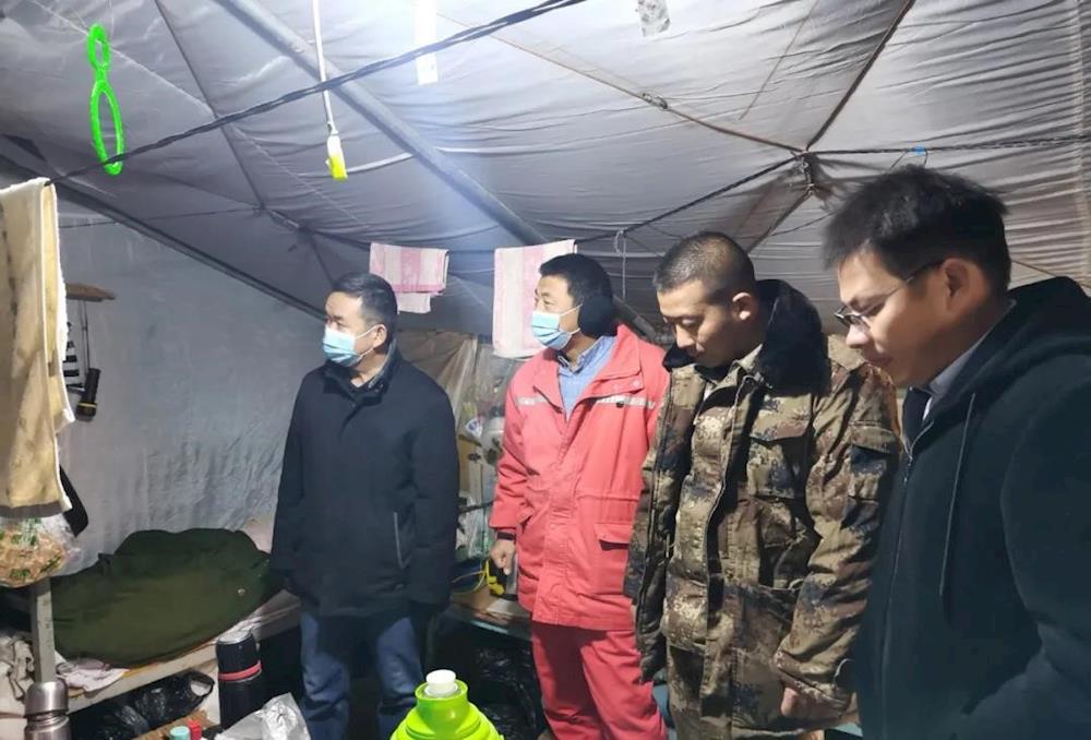 十四團對轄區企業開展安全生產檢查