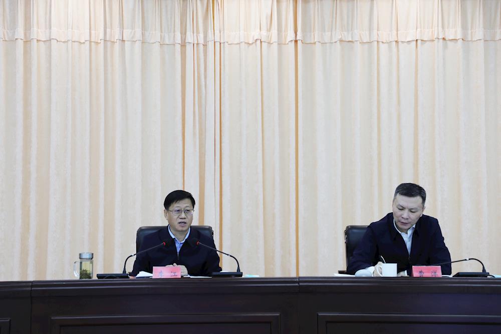 第一師阿拉爾市組織召開安全生產委員會全體（擴大）會議