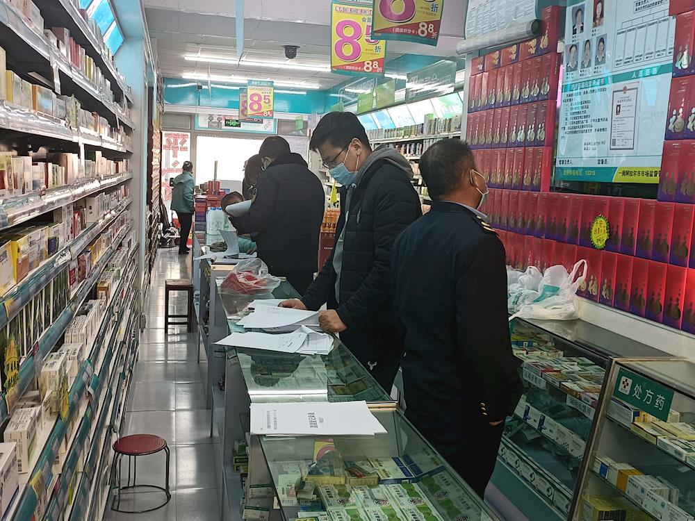 八團(tuán)開展節(jié)前疫情防控市場(chǎng)安全檢查