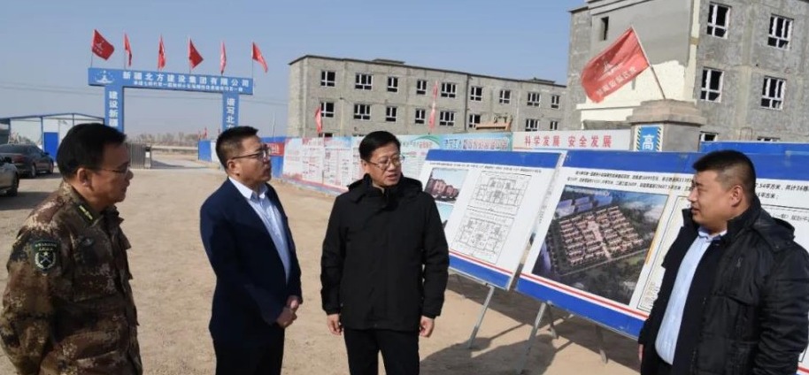 李江在一團調研