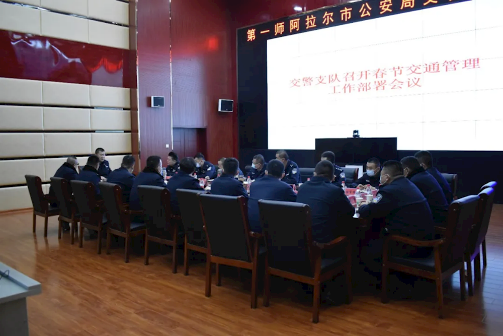 一師公安交警圓滿完成春節(jié)期間全市道路交通安保工作