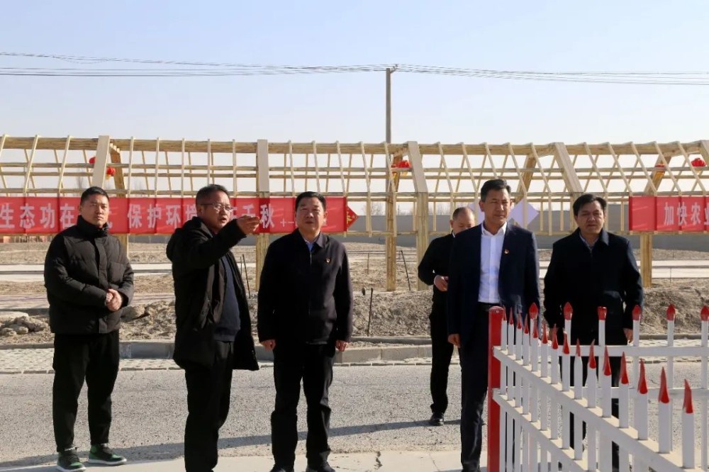 抓實黨建 促進發展|姜青山赴十一團調研