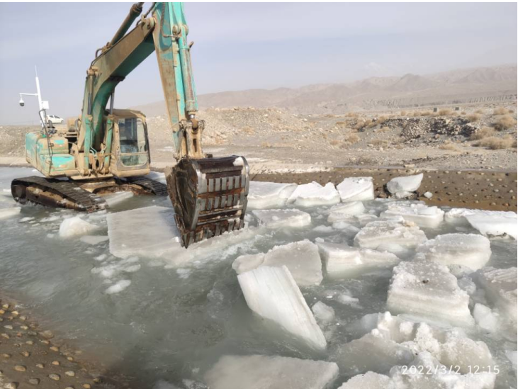 四團(tuán)獨(dú)立灌區(qū)破冰引水保春灌