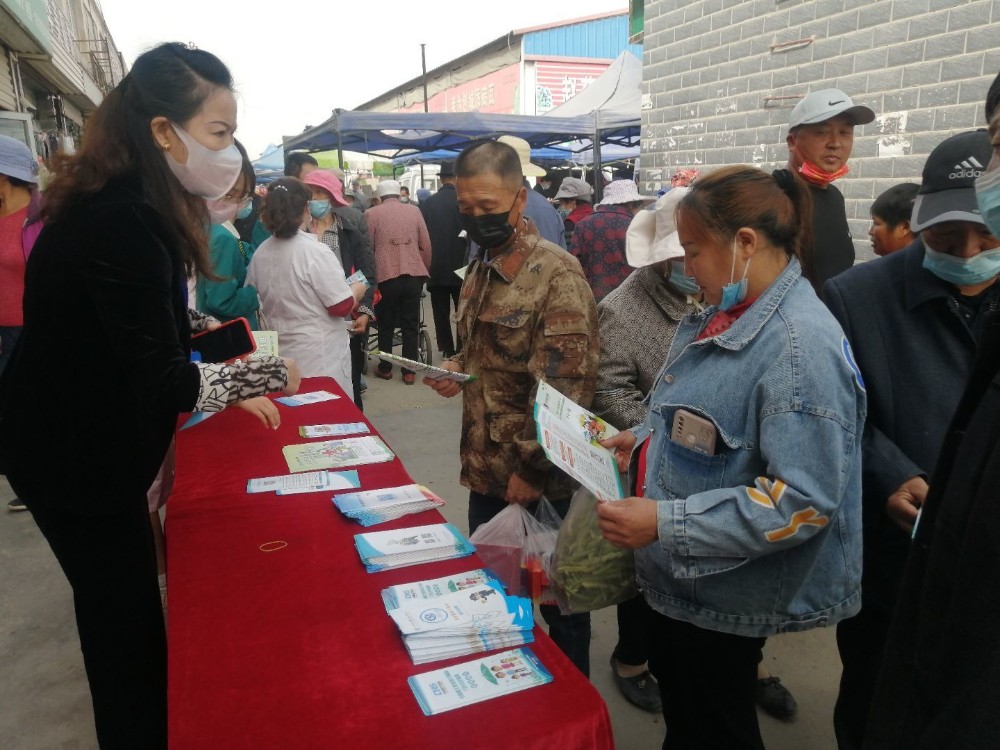 十一團社保所多管齊下織密醫(yī)療保障安全網