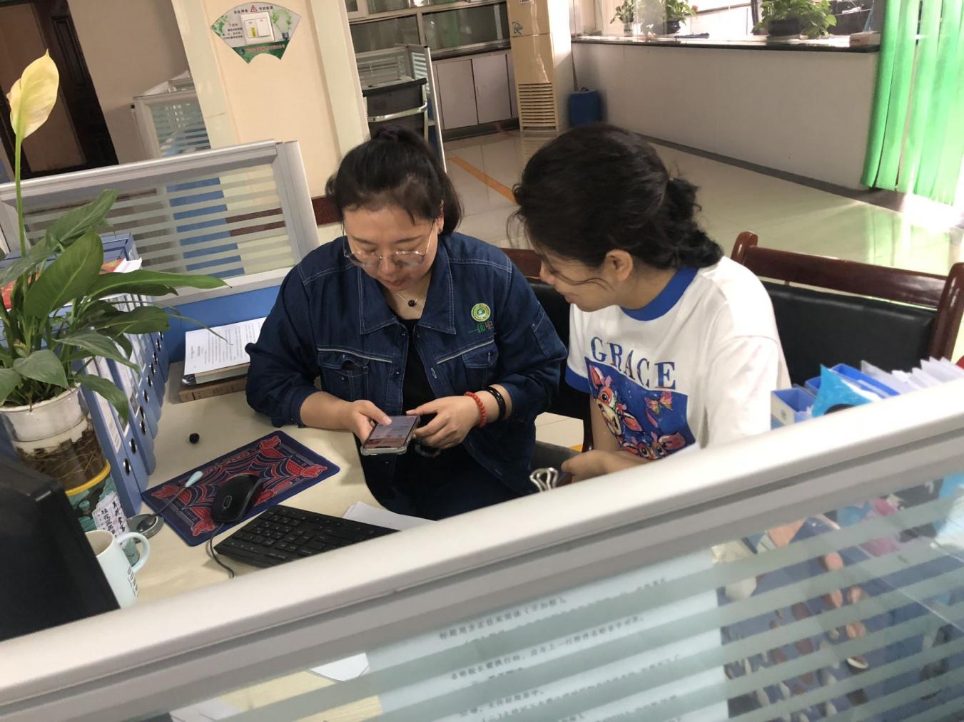 財(cái)務(wù)部門暖心送服務(wù)，助力員工享政策