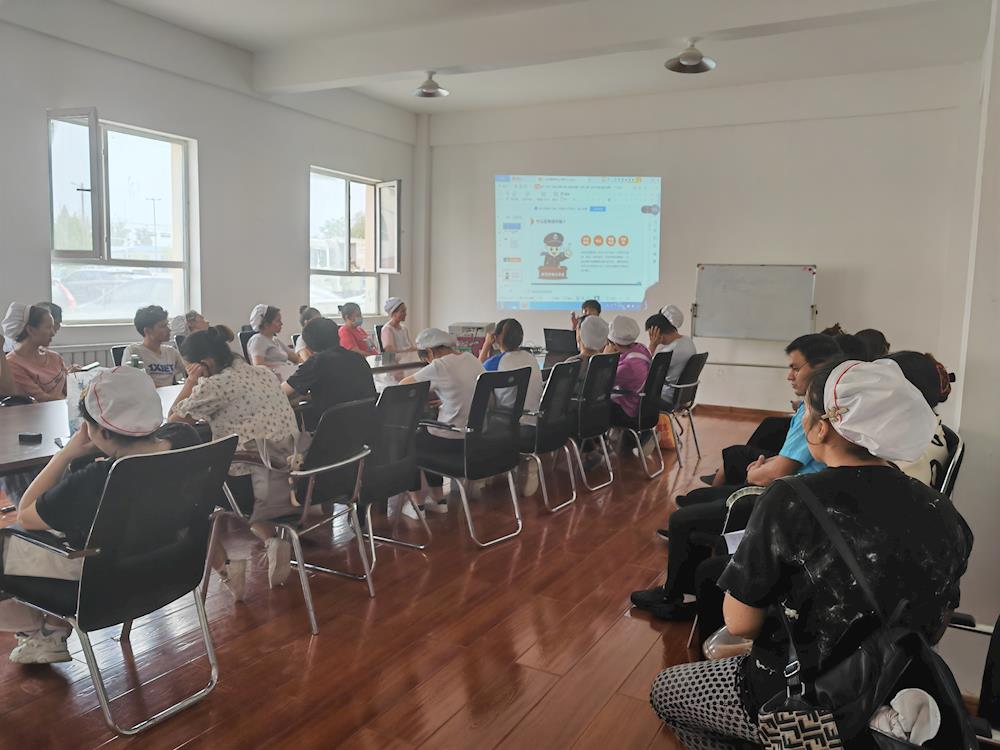 我為群眾辦實事 | 防范電信網(wǎng)絡詐騙，社區(qū)為企業(yè)員工支招