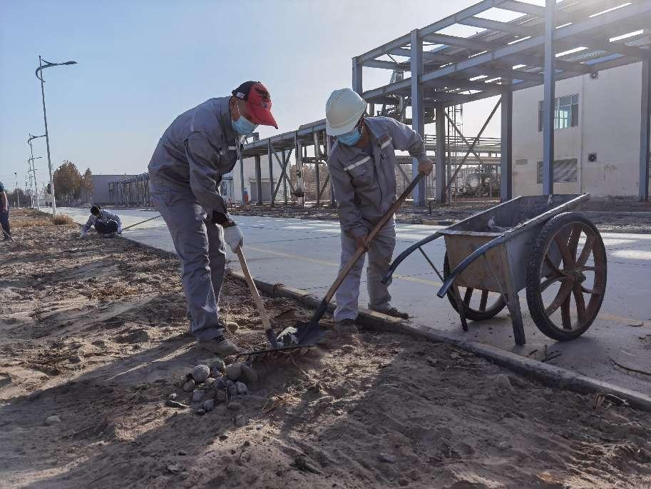 新疆青松化工持續(xù)開展環(huán)境整治工作