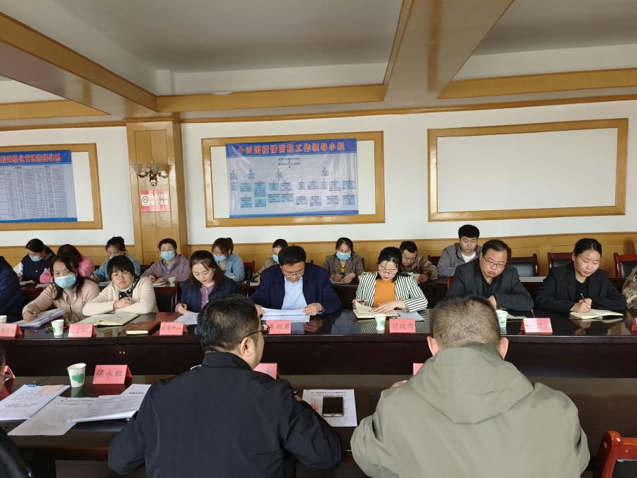 師市財政局專項檢查組到十四團進行財經(jīng)秩序監(jiān)督檢查