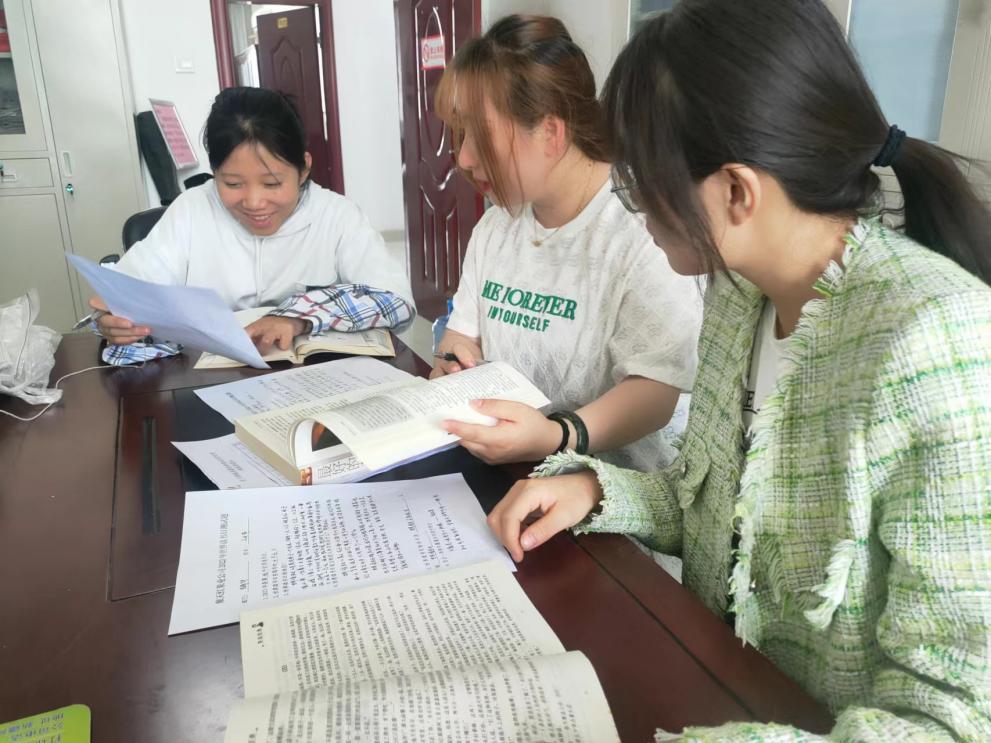 聚天紅果業(yè)公司開展“4·23”世界讀書日活動