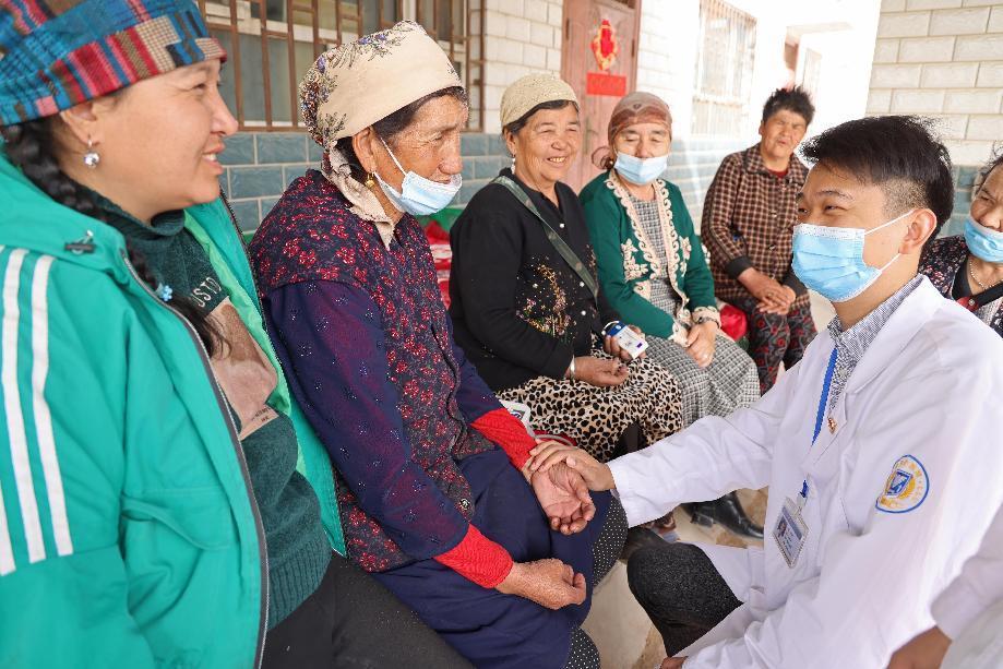 用名醫精神點燃邊疆名院之夢