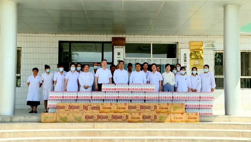 一團(tuán)黨委在端午節(jié)前開(kāi)展慰問(wèn)活動(dòng)