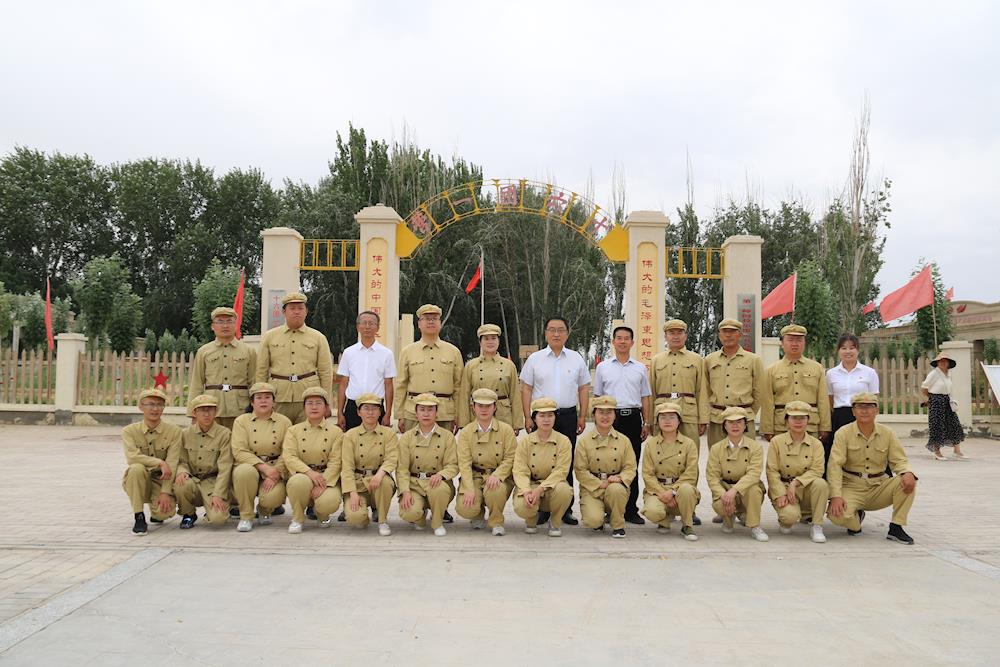 重溫黨的光輝 凝聚奮進(jìn)力量  一師人社局開(kāi)展慶祝建黨102周年主題黨日活動(dòng)